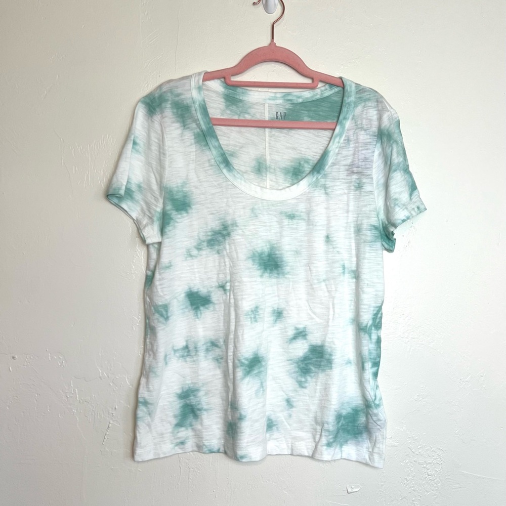 ⭐️ 3/$25 Gap Short Sleeve Everyday T-shirt